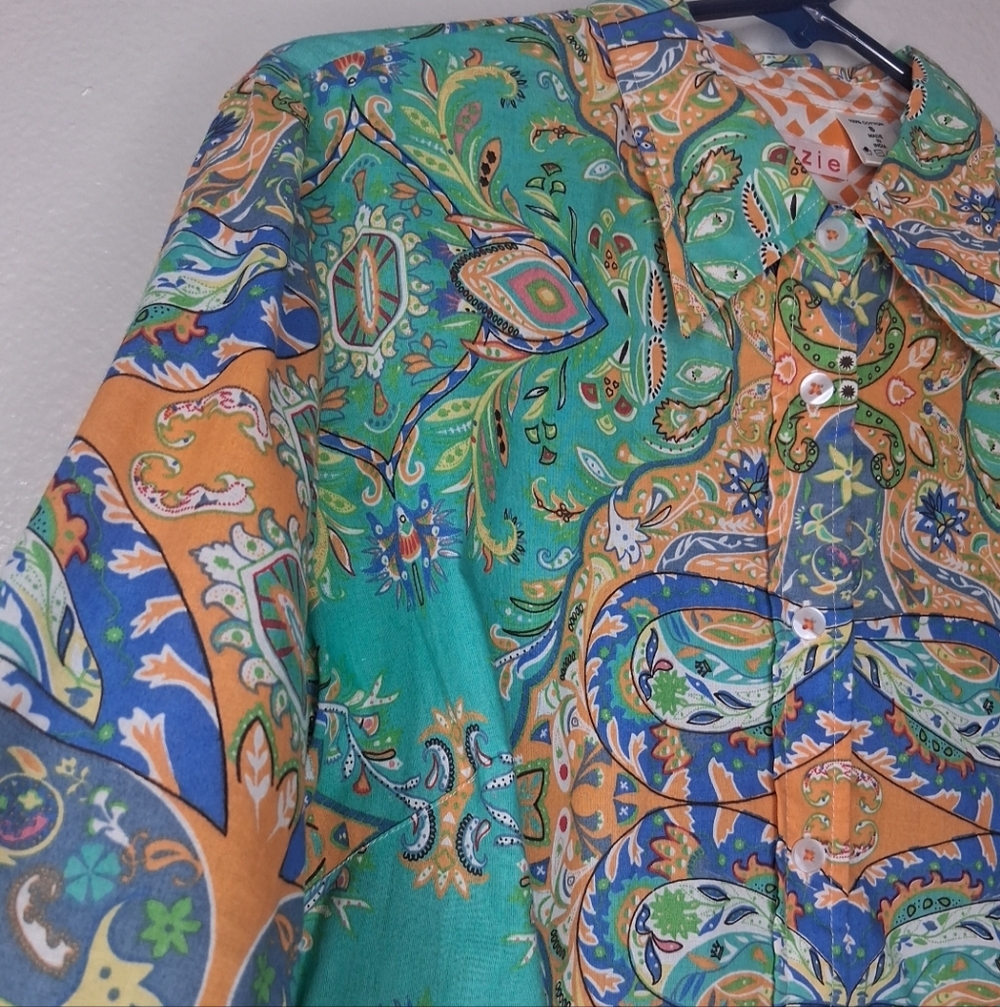 Tizzie Long Sleeve Button Up Blouse Preppy Paisley Bright Colorful Cotton Size S - Picture 7 of 16